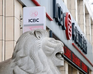 为什么银行对现金存取业务越来越严格？